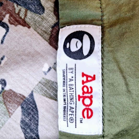 A Bathing Ape Brand " The Camo Ape" button-down short sleeve unity shirt size L. - Picture 12 of 16